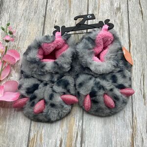 Baby Girl Fuzzy Claw Foot Little Monster Feet Slippers Shoes Size 6